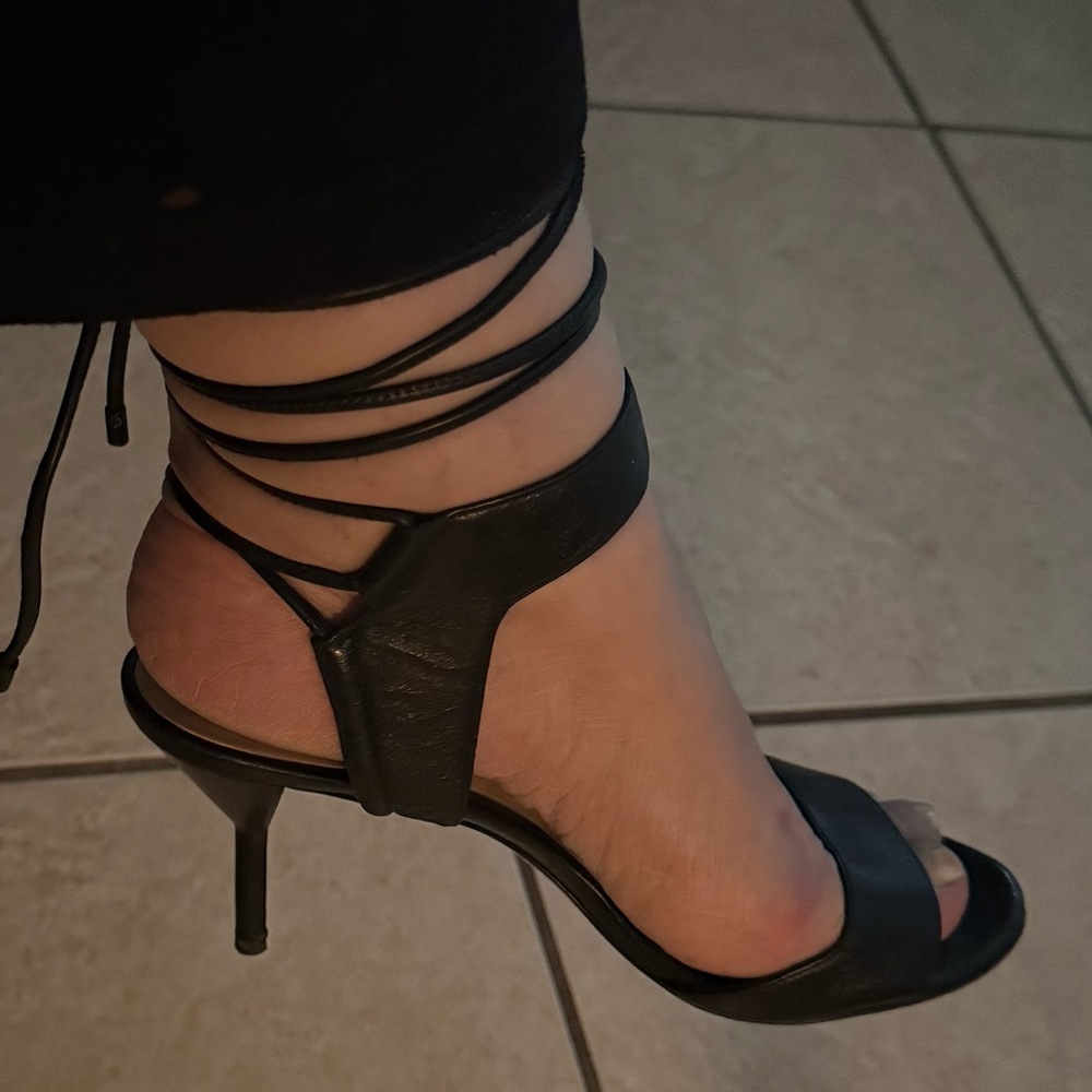 3.1 PHILLIP LIM “Martini” Ankle Wrap Black Leather Heels SZ 39 / 8.5 EUC - Picture 3 of 5